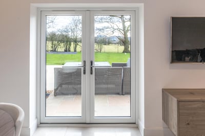 Liniar French Windows